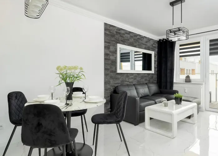 Black Apartament Miodowy Dom